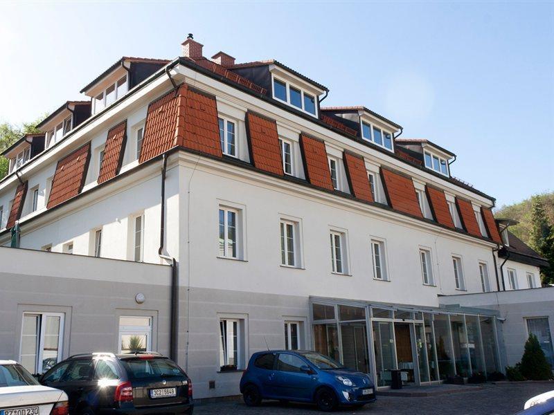 Hotel Popelka Prag Dış mekan fotoğraf