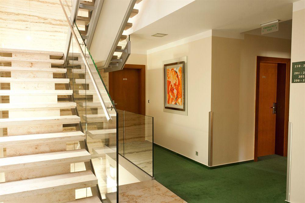 Hotel Popelka Prag Dış mekan fotoğraf