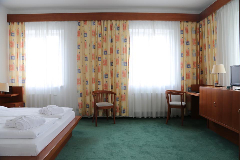 Hotel Popelka Prag Dış mekan fotoğraf