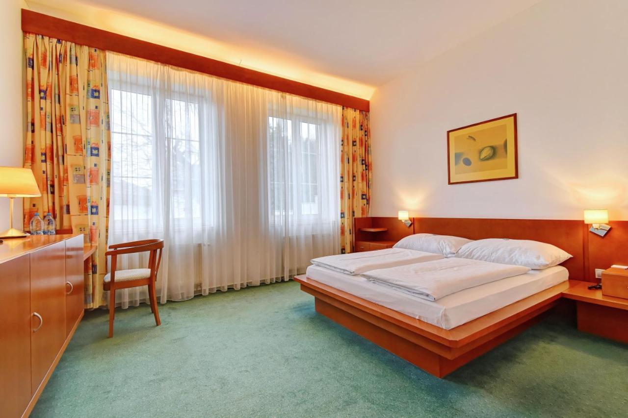Hotel Popelka Prag Dış mekan fotoğraf