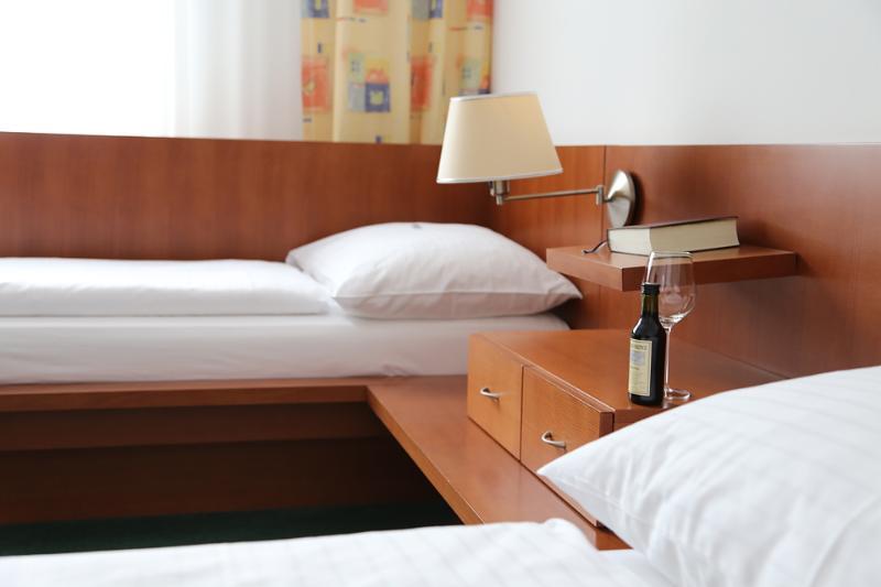 Hotel Popelka Prag Dış mekan fotoğraf